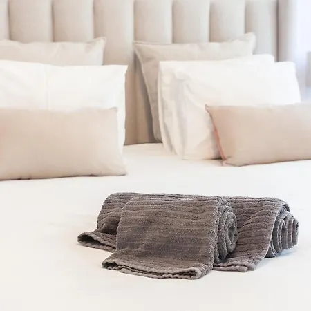 Apartment Principe Real Designer *