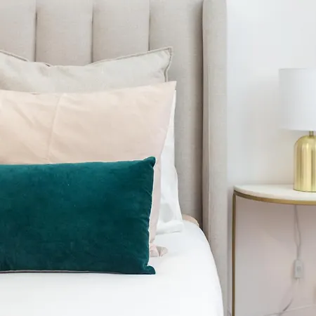 Apartment Principe Real Designer *