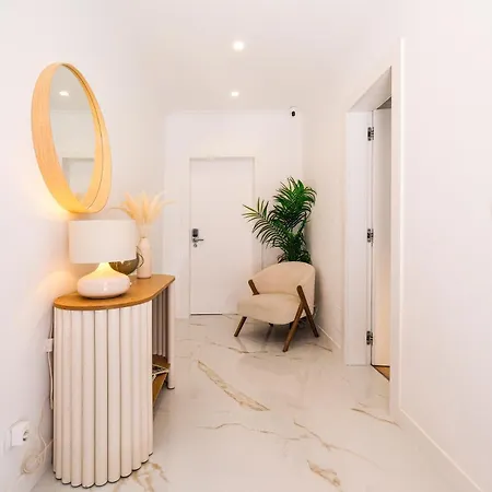 Apartment Principe Real Designer